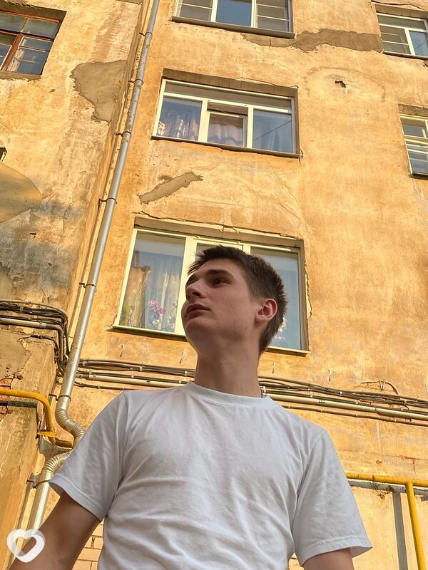 Александр, 21, Костроме — анкета №1749241