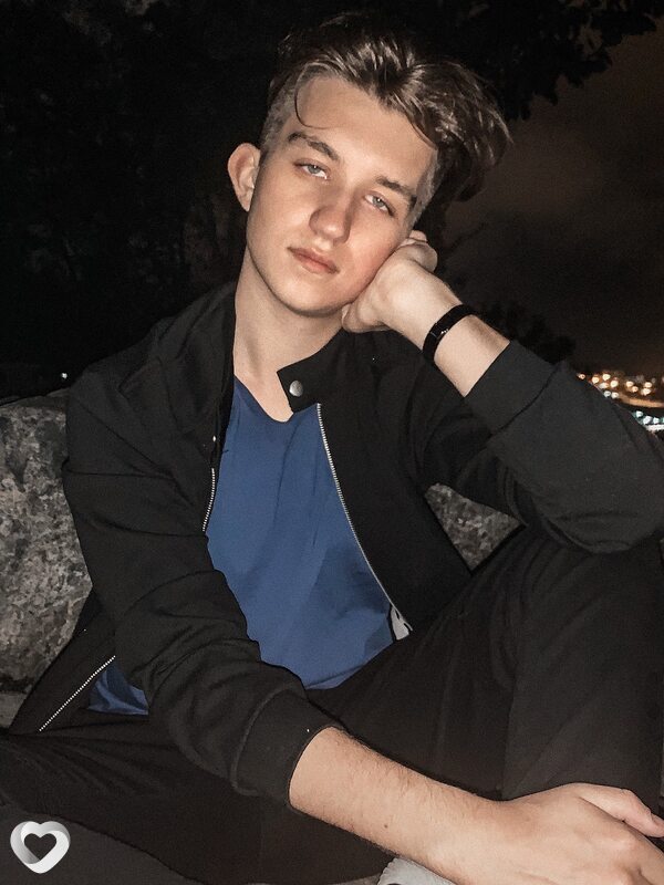 Андрей, 24, Владивостоке — анкета №1749373