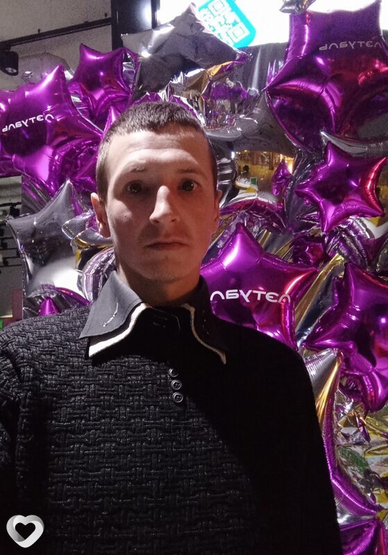 Максим, 26, Старом Осколе — анкета №1749380