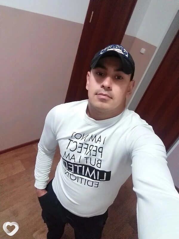 Азизбек, 32, Луге — анкета №1749096