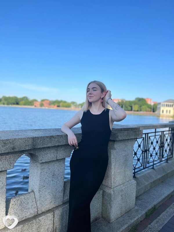 Кристина, 23, Калининграде — анкета №1749979