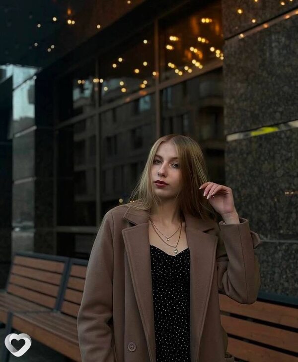 Яна, 25, Санкт-Петербурге — анкета №1750447