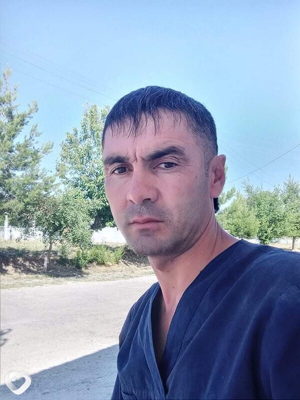 Дилбек, Алмалык