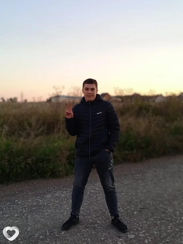 Дмитрий, 23, Адлер — анкета №1749614