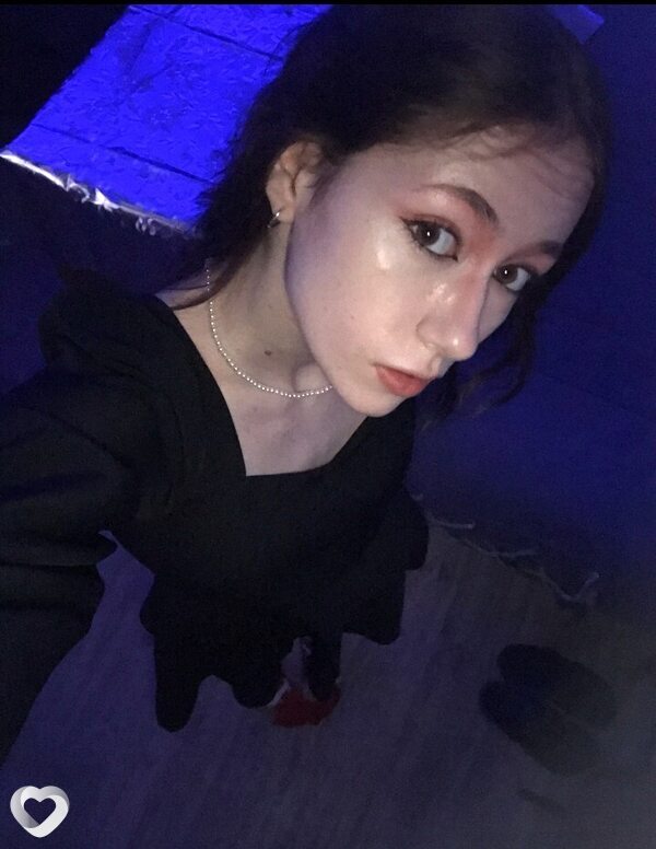 Настя, 20, Москве — анкета №1750274
