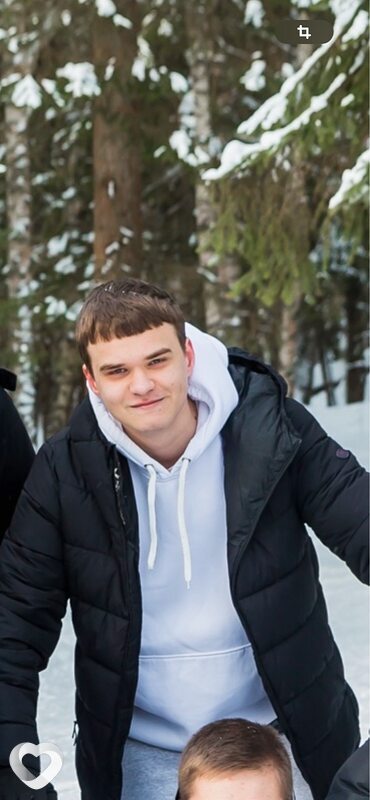 Илья, 19, Москве — анкета №1749926