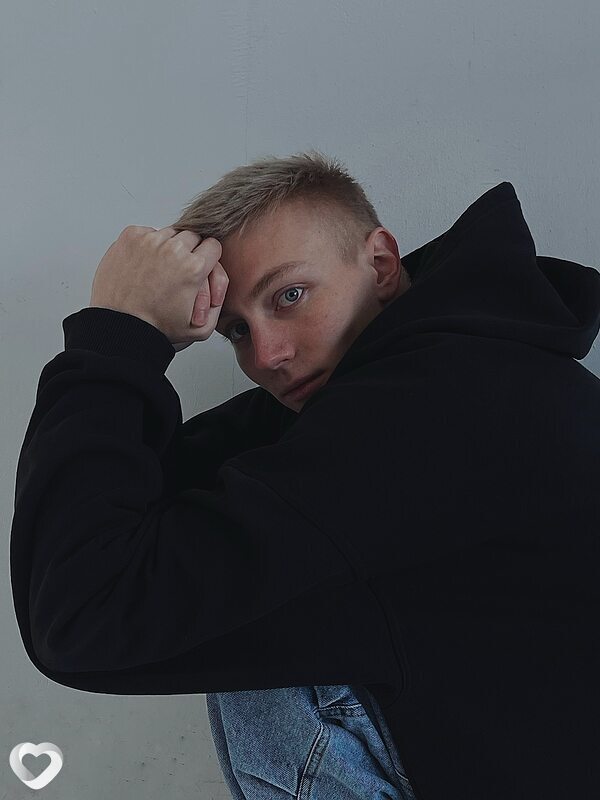 Иван, 24, Москве — анкета №1750322