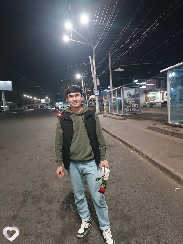 Толи, 22, Саратове — анкета №1750532