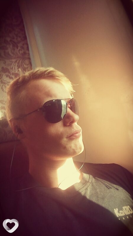 Александр, 27, Новошахтинске — анкета №1750998