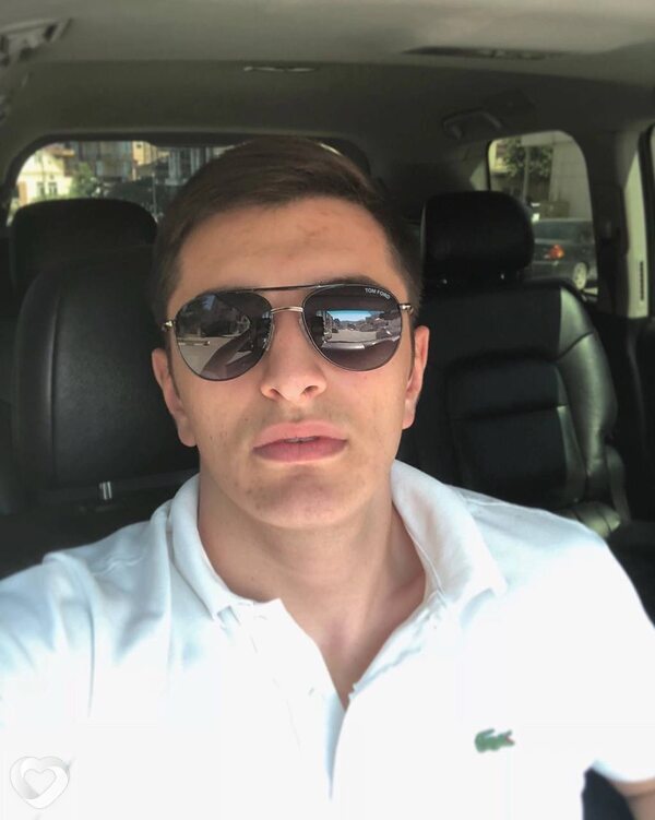 Артем, 29, Ростове-на-Дону — анкета №1752168