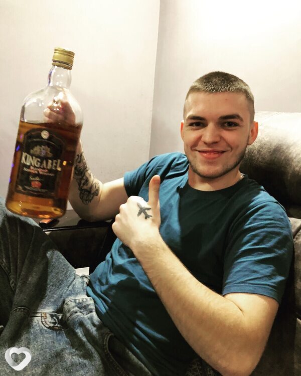 Кирилл, 26, Калининграде — анкета №1752411