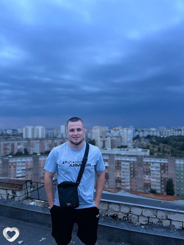 Славик, 25, Черкассах — анкета №1752404