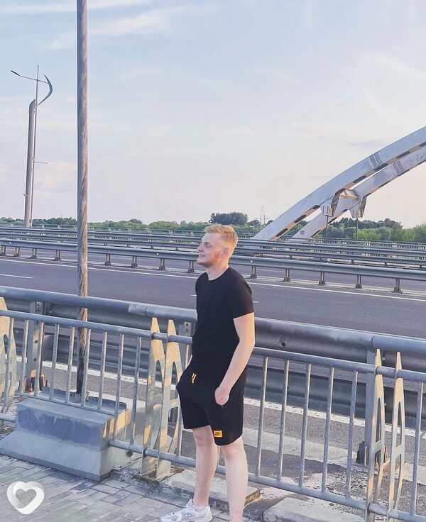 Максим, 23, Пинске — анкета №1753032