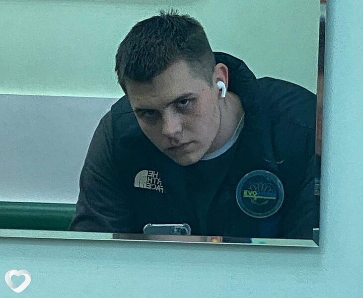 Максим, 21, Ярославле — анкета №1752820