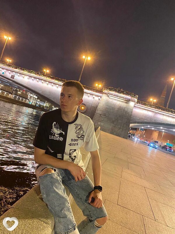 Станислав, 24, Москве — анкета №1753274
