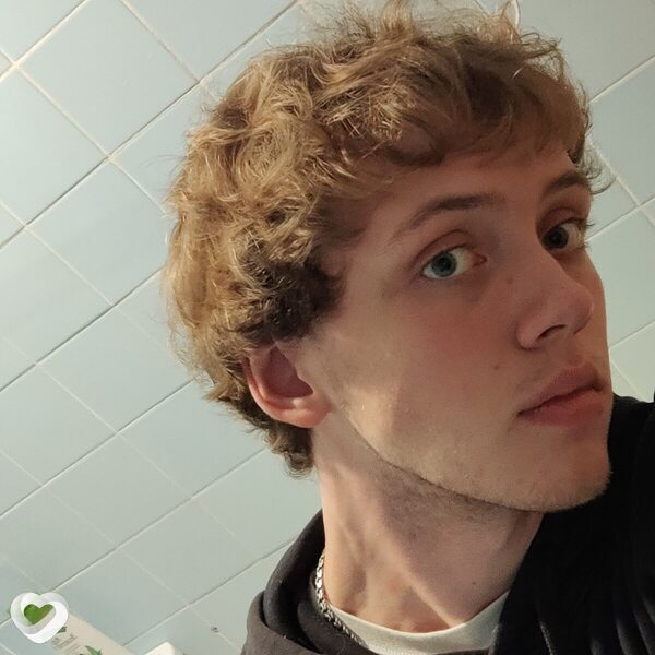 Юрий, 21, Бресте — анкета №1753540