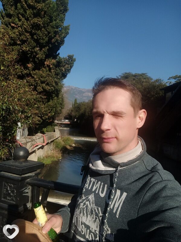 Михаил, 33, Ялте — анкета №1753399