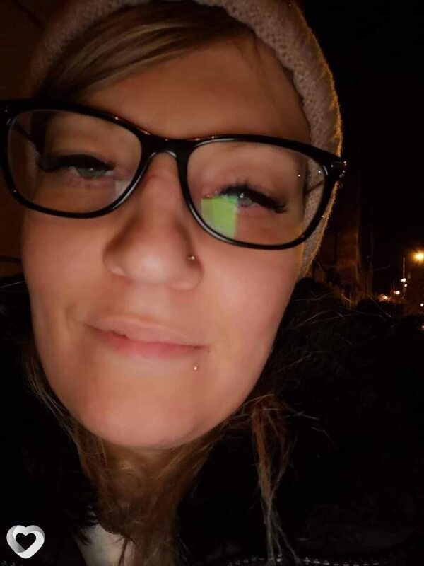 Karolina, Поличе