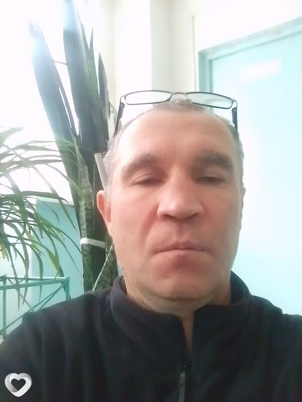 Евгений, Мыски