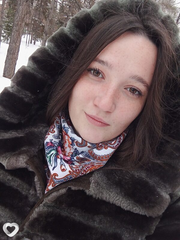 Маша, 24, Омске — анкета №1755221