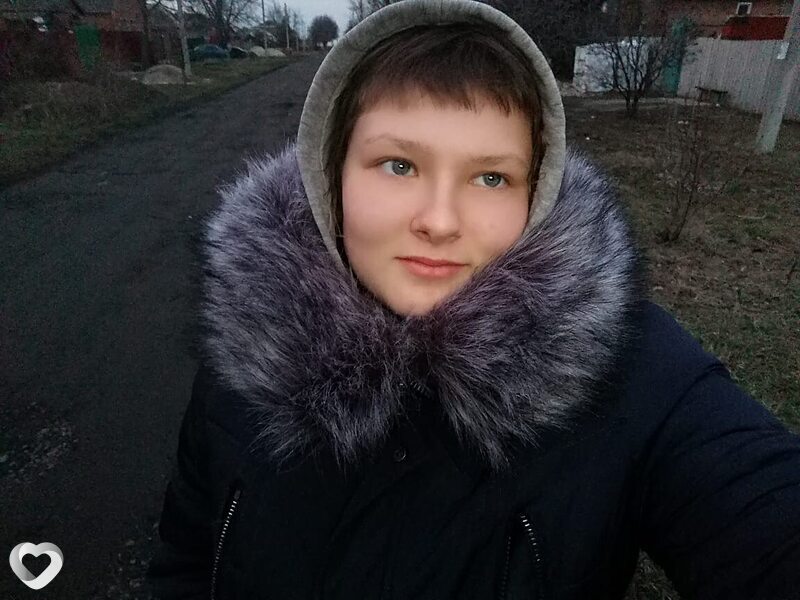 Елизавета, 22, Таганроге — анкета №1755540