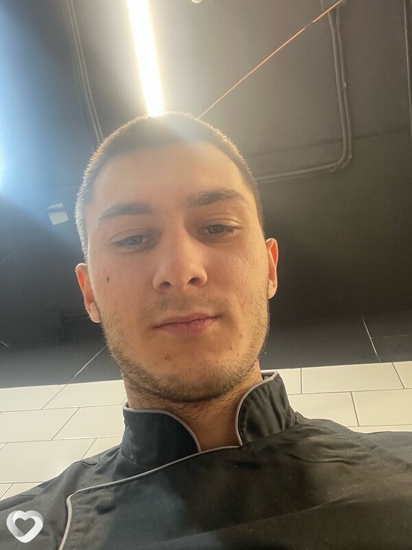 Данил, 23, Омске — анкета №1756028