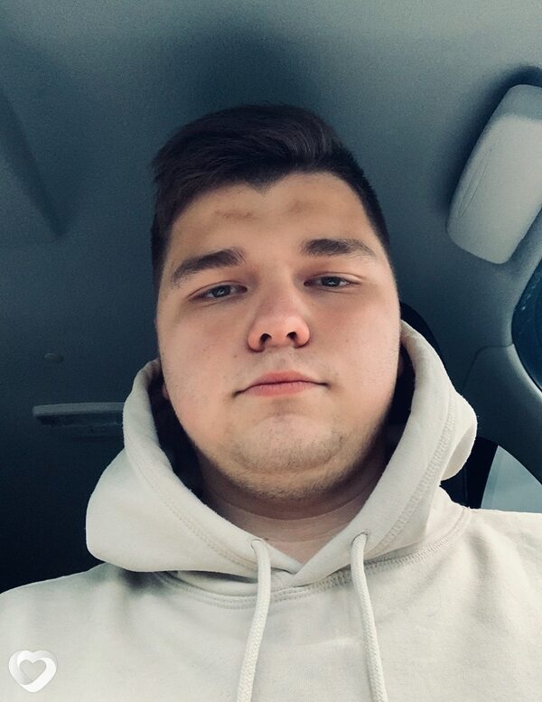 Михаил, 23, Выксе — анкета №1756834