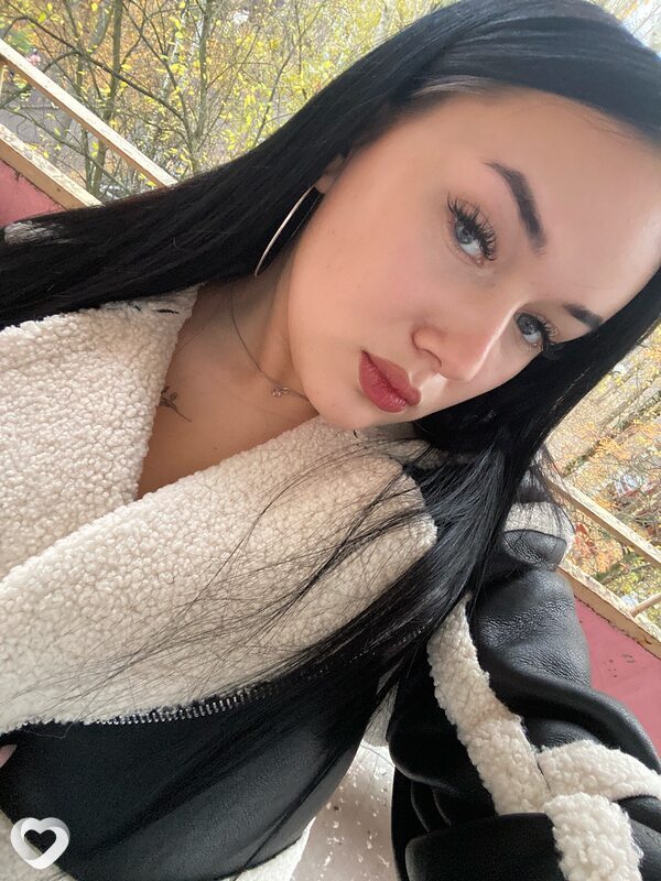 Анна, 21, Ярославле — анкета №1757067