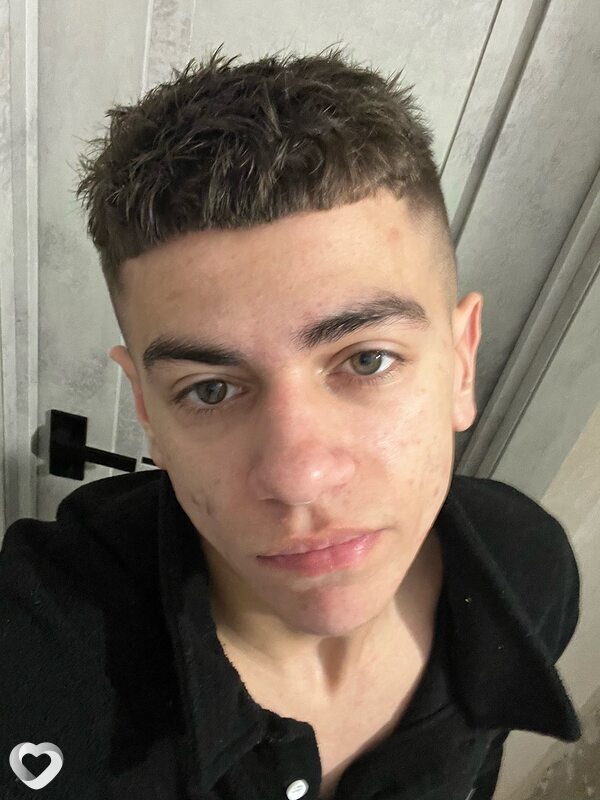 Максим, 20, Минске — анкета №1757320