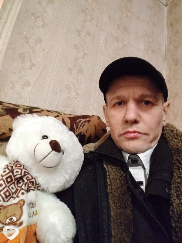 Слава Лялин, Серов