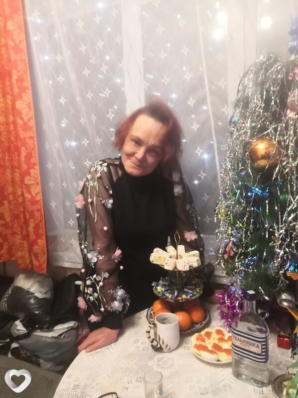Лена, 49, Саяногорске — анкета №1758787