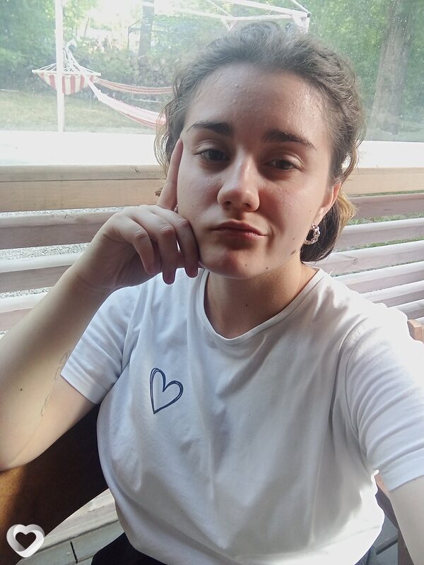 Оксана, 23, Донецке — анкета №1759206