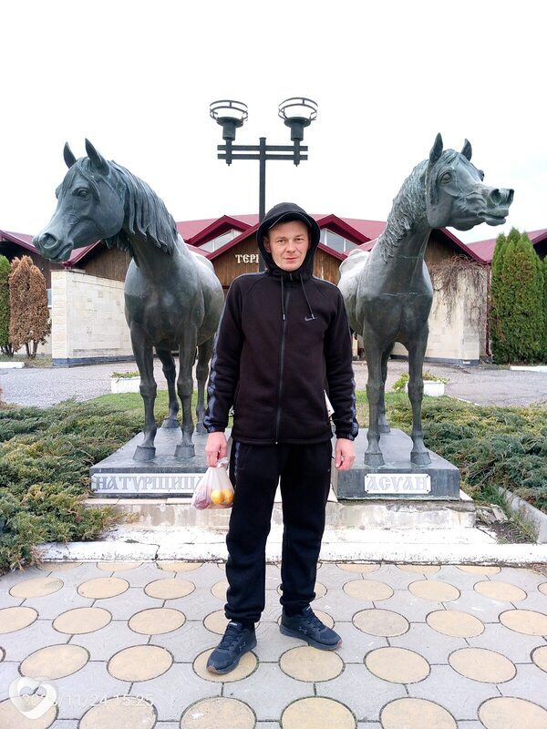 Алекс, 36, Пугачеве — анкета №1759483