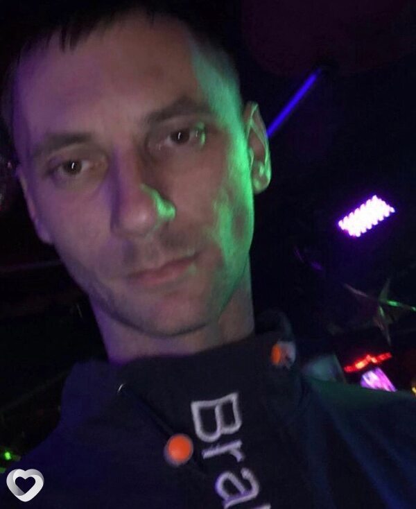 Виталик, 37, Санкт-Петербурге — анкета №1759910
