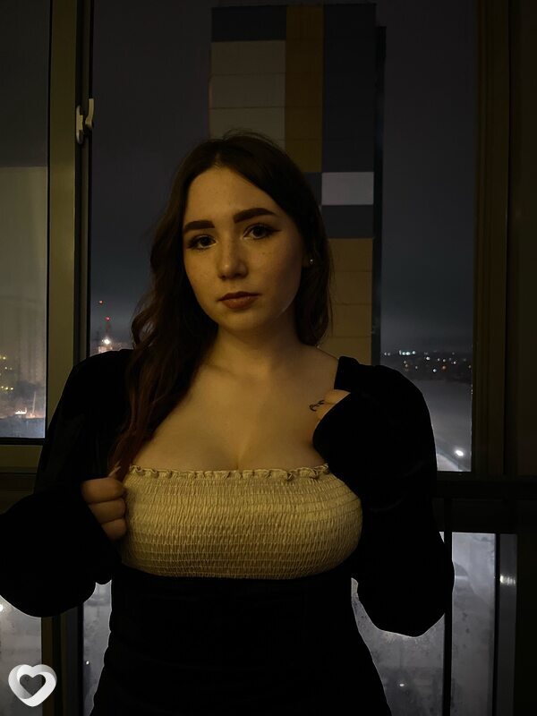 Елизавета, 22, Новосибирске — анкета №1761053
