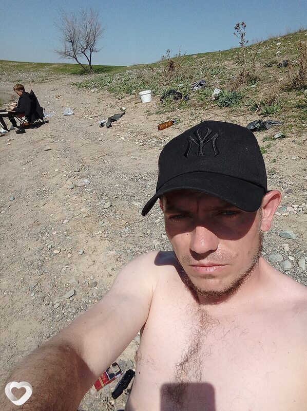 Артём, 33, Бишкек — анкета №1761170