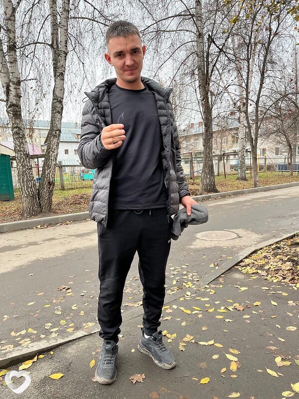 Иван, 27, Барнауле — анкета №1761632