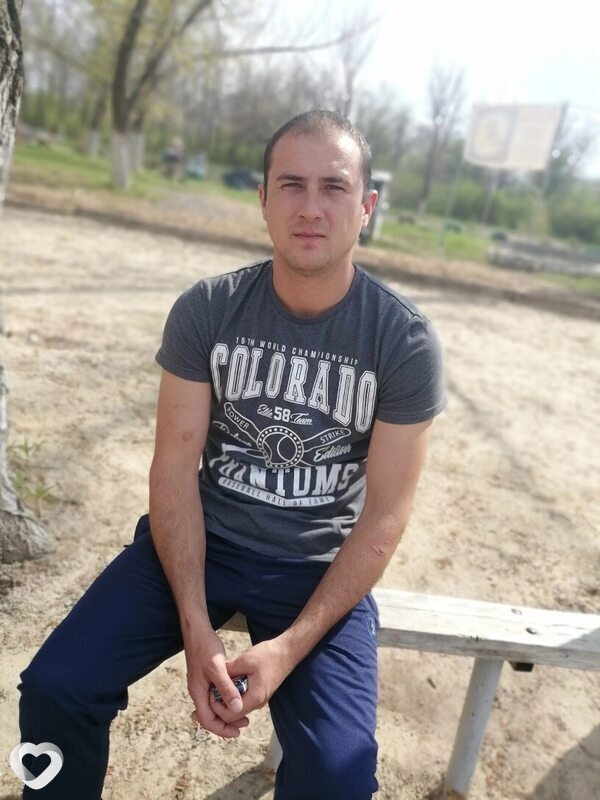 Юрий, 33, Шахтах — анкета №1762176