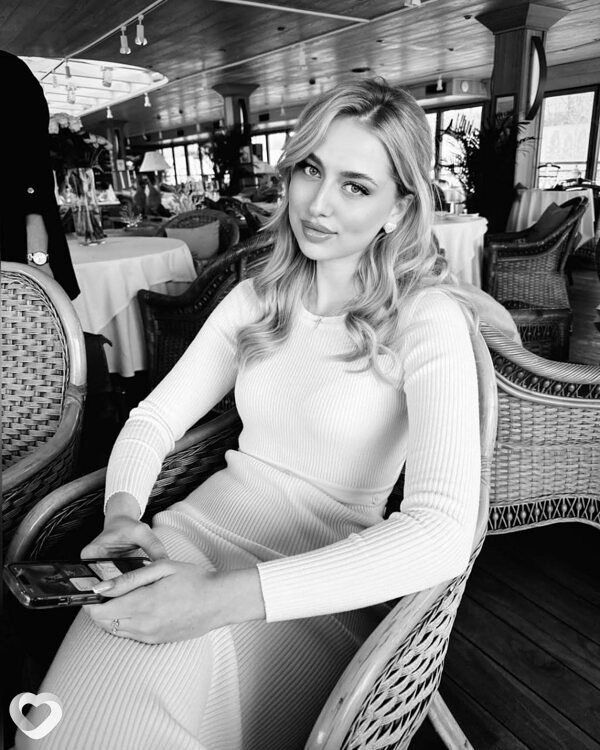 Яна, 34, Санкт-Петербурге — анкета №1762509
