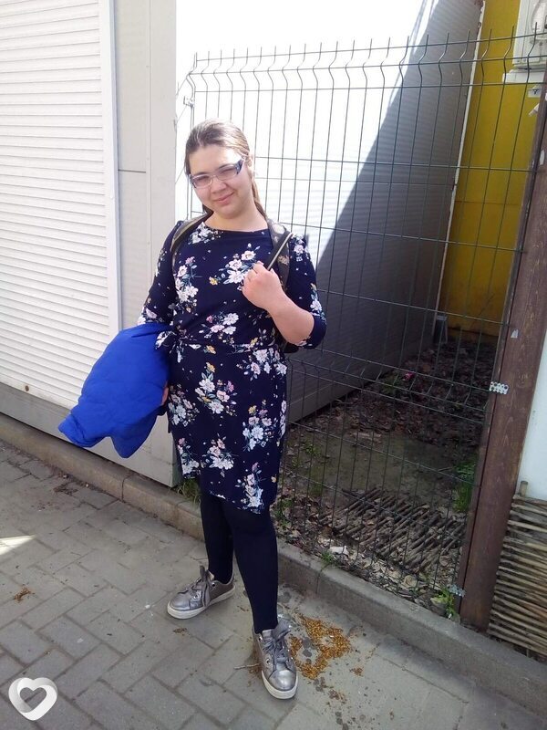 Катя, 22, Сочи — анкета №1762464