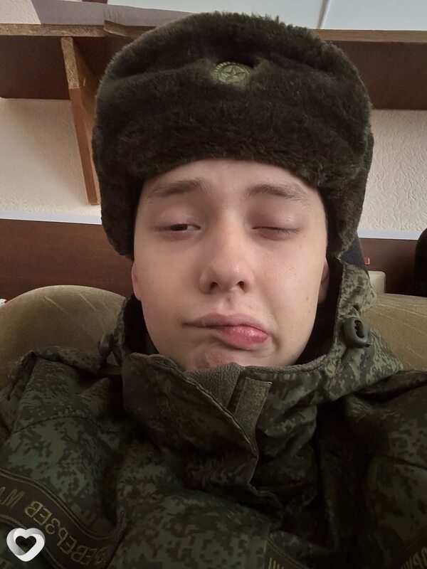 Максим, 21, Пензе — анкета №1763578