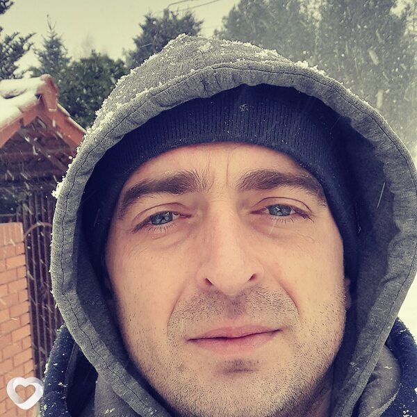 Artur, Пила