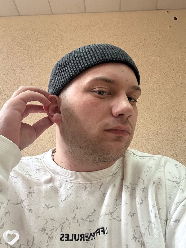 Максим, 22, Минске — анкета №1764029