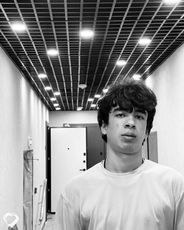 Улмасов, 21, Владивостоке — анкета №1764106