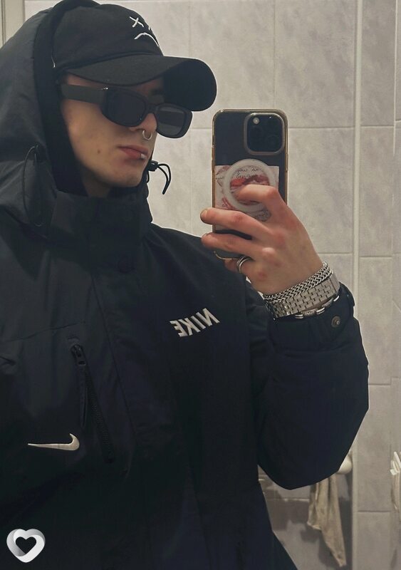 Илья, 22, Туле — анкета №1763975