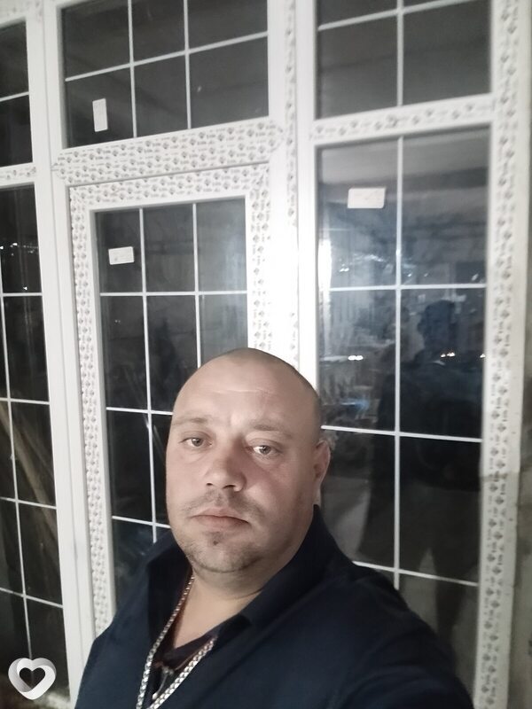 Игорь, 41, Алуште — анкета №1764802
