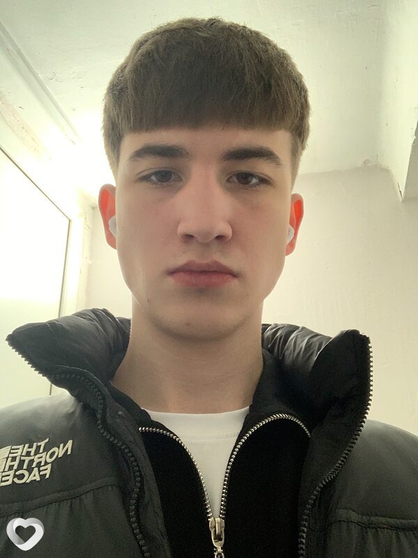 Алексей, 20, Перми — анкета №1764981