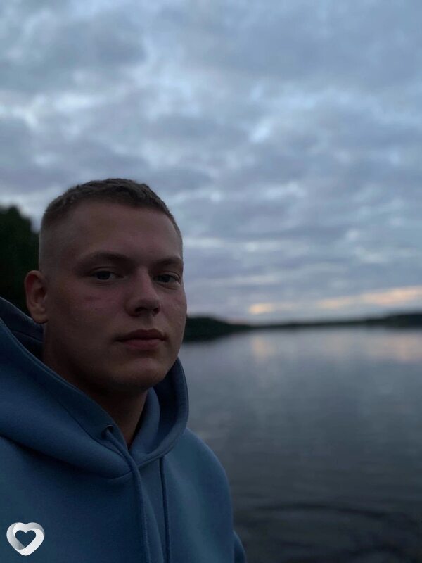 Андрей, 23, Пскове — анкета №1765319