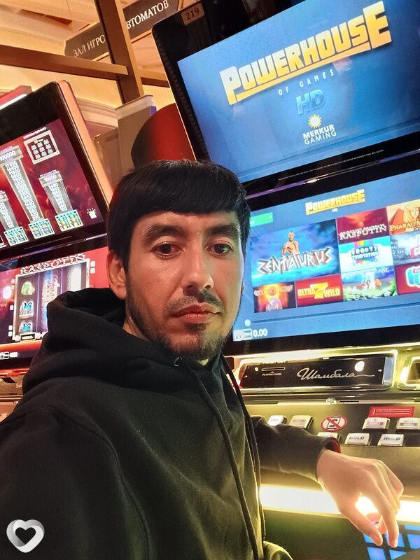 Husni, 33, Владивостоке — анкета №1766563