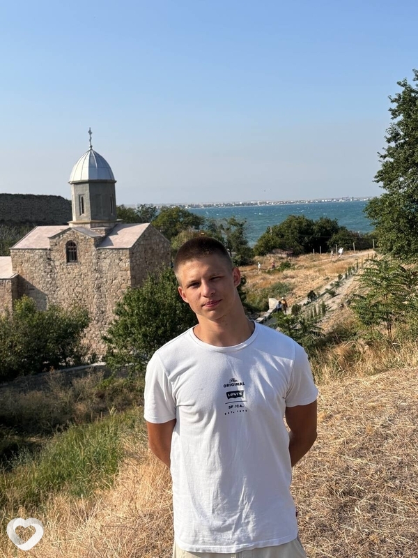 Влад, 20, Москве — анкета №1766611